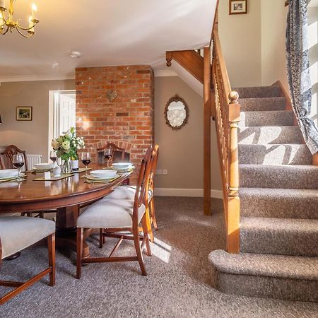 Maltings Lodge Chelsworth Esterno foto