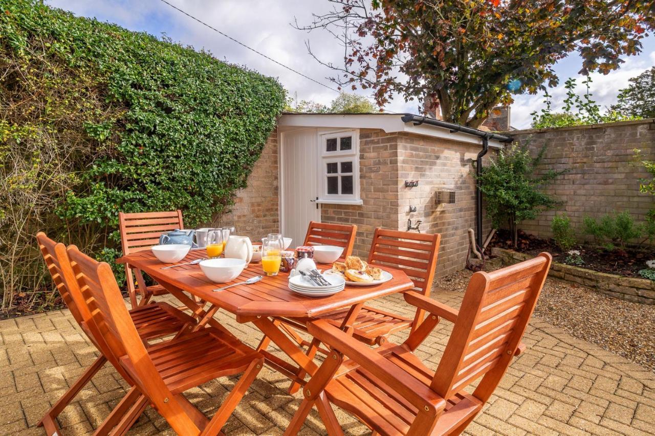 Maltings Lodge Chelsworth Esterno foto
