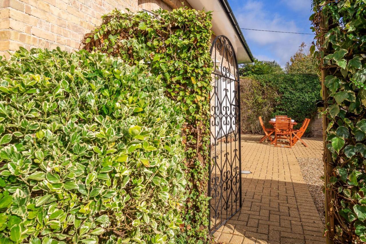 Maltings Lodge Chelsworth Esterno foto