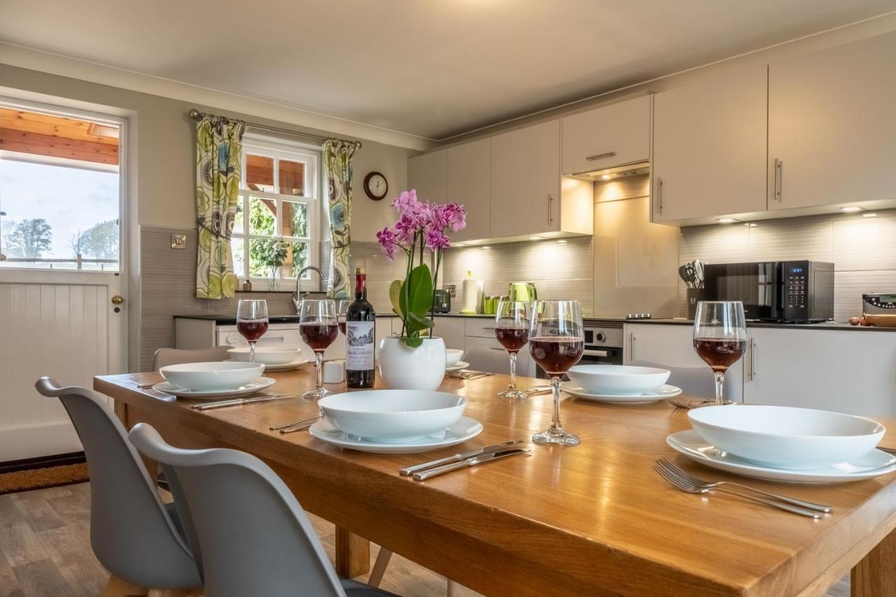 Maltings Lodge Chelsworth Esterno foto