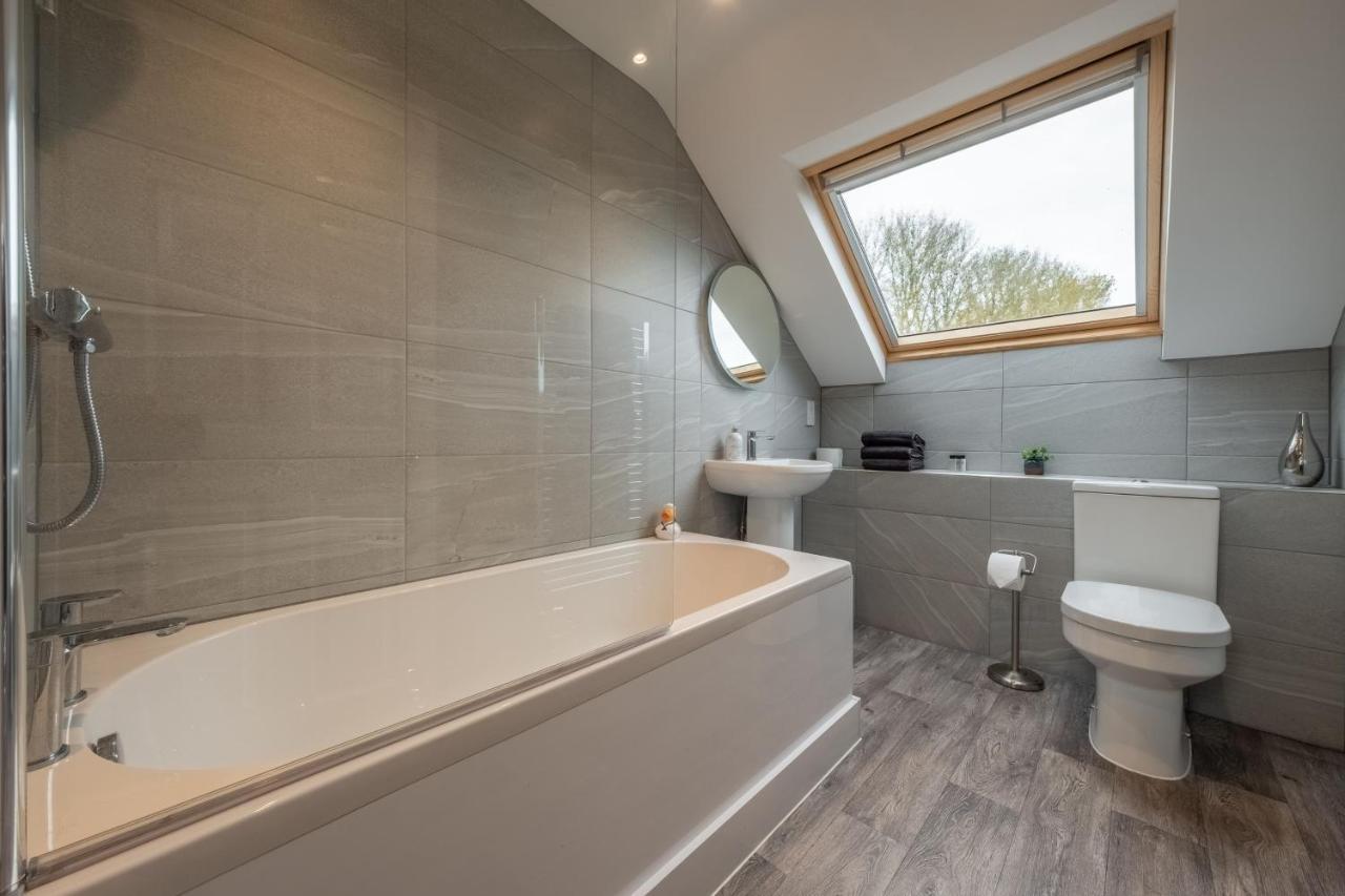 Maltings Lodge Chelsworth Esterno foto