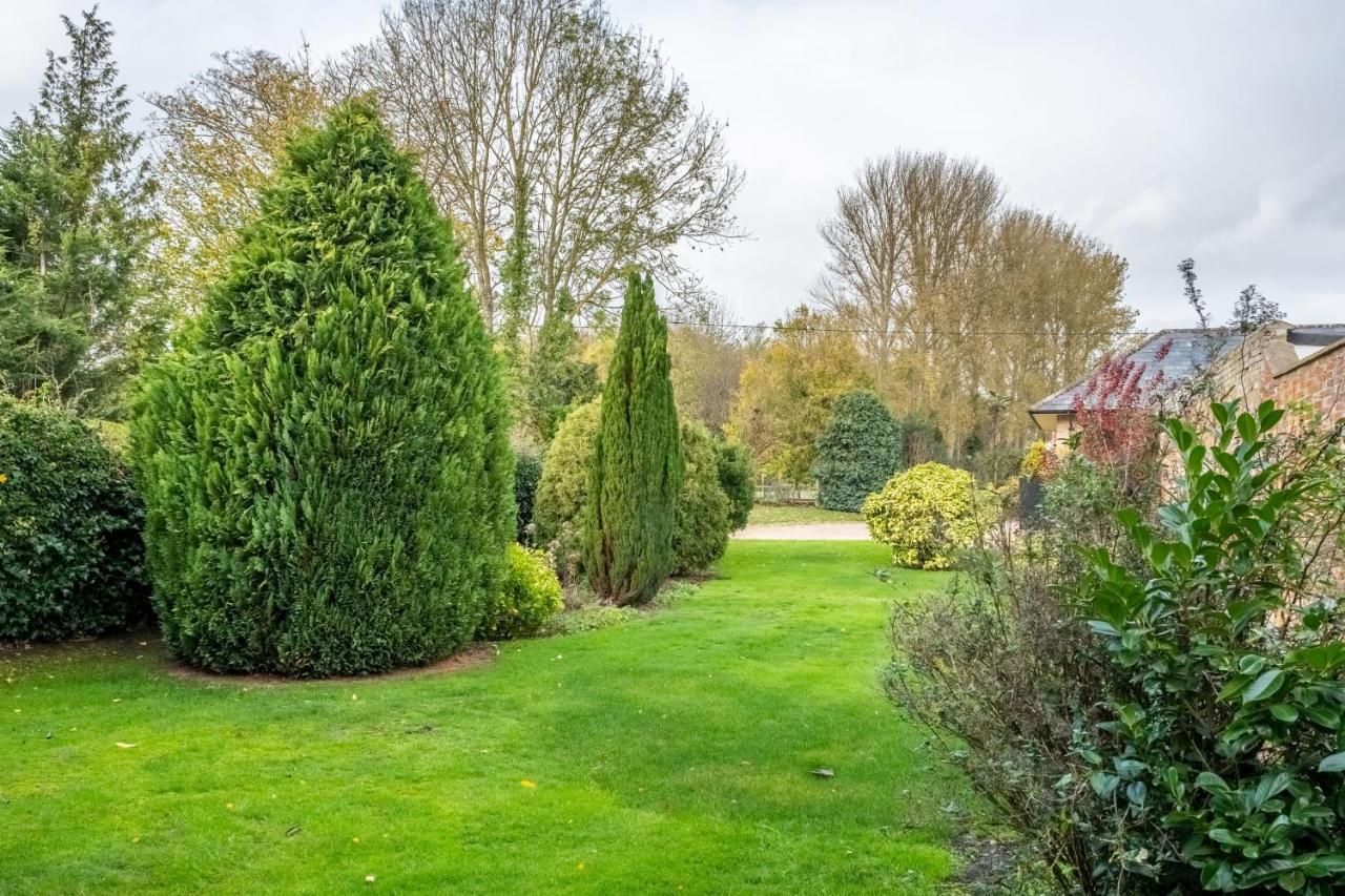 Maltings Lodge Chelsworth Esterno foto